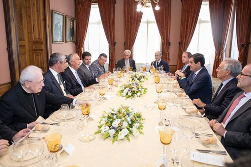 Almoço Comemorativo do Dia de Portugal, de Camões e das Comunidades Portuguesas no Palácio da Bolsa do Porto Credits: © Miguel Figueiredo Lopes / Presidency of the Portuguese Republic Almoço Comemorativo do Dia de Portugal, de Camões e das Comunidades Portuguesas no Palácio da Bolsa do Porto Credits: © Miguel Figueiredo Lopes / Presidency of the Portuguese Republic