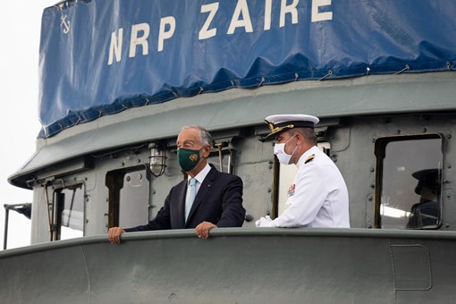 Visita ao navio NRP Zaire no Porto de São Tomé  Créditos: © Miguel Figueiredo Lopes / Presidência da República