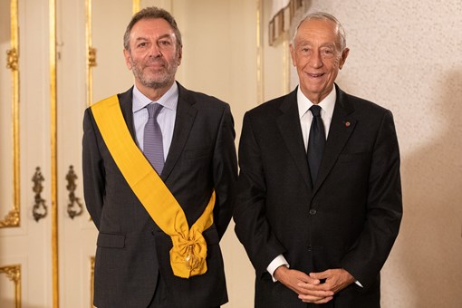 Condecoração no Palácio de Belém: Nuno Crato com a Grã-Cruz da Ordem do Mérito  Créditos: © Miguel Figueiredo Lopes / Presidência da República