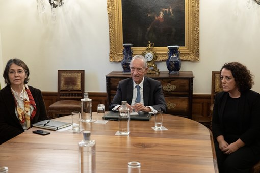 Audiência ao Mecanismo Nacional de Monitorização da Implementação da Convenção das Nações Unidas Sobre os Direitos das Pessoas com Deficiência (Me-CDPD) no Palácio de Belém Créditos: © Miguel Figueiredo Lopes / Presidência da República Audiência ao Mecanismo Nacional de Monitorização da Implementação da Convenção das Nações Unidas Sobre os Direitos das Pessoas com Deficiência (Me-CDPD) no Palácio de Belém Créditos: © Miguel Figueiredo Lopes / Presidência da República