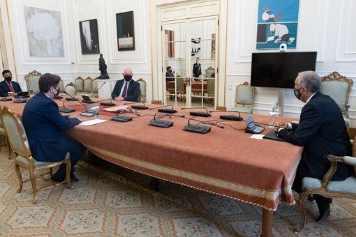 Audiência a uma delegação do Eixo Atlântico do Noroeste Peninsular no Palácio de Belém Créditos: © Rui Ochoa / Presidência da República Audiência a uma delegação do Eixo Atlântico do Noroeste Peninsular no Palácio de Belém Créditos: © Rui Ochoa / Presidência da República