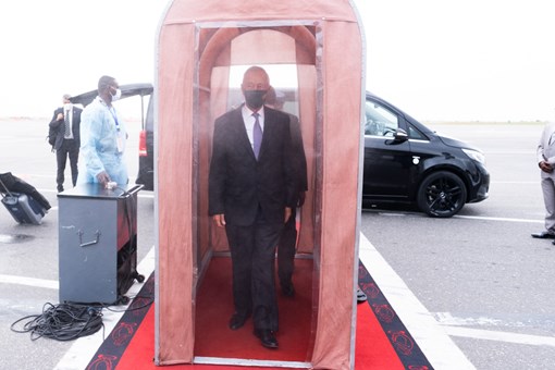 Presidente da República chega a Luanda a para Bienal 2021  Créditos: © Rui Ochoa / Presidência da República