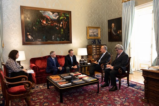 Audiência ao Bastonário da Ordem dos Médicos, Miguel Guimarães, no Palácio de Belém Créditos: © Miguel Figueiredo Lopes / Presidência da República Audiência ao Bastonário da Ordem dos Médicos, Miguel Guimarães, no Palácio de Belém Créditos: © Miguel Figueiredo Lopes / Presidência da República